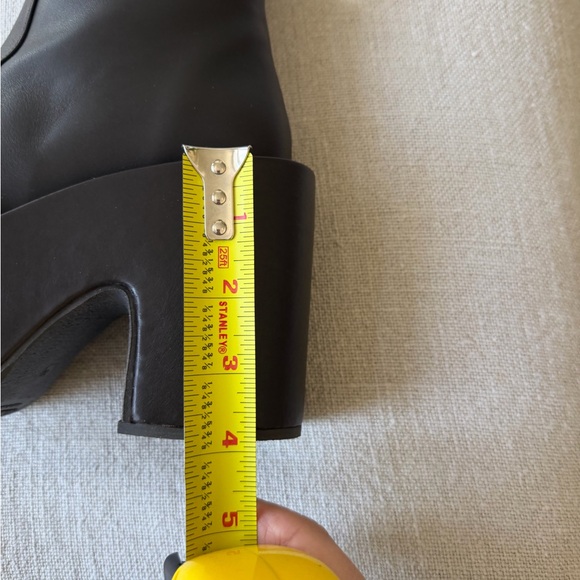 Revolve NWT Paloma Barcelo Brown wedge Platform great style comfortable boots❤️ - Picture 7 of 10